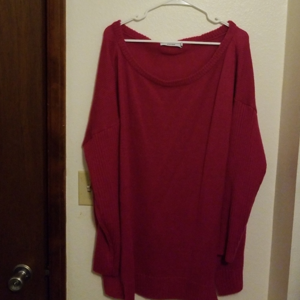 Sweater - Picture 2 of 2